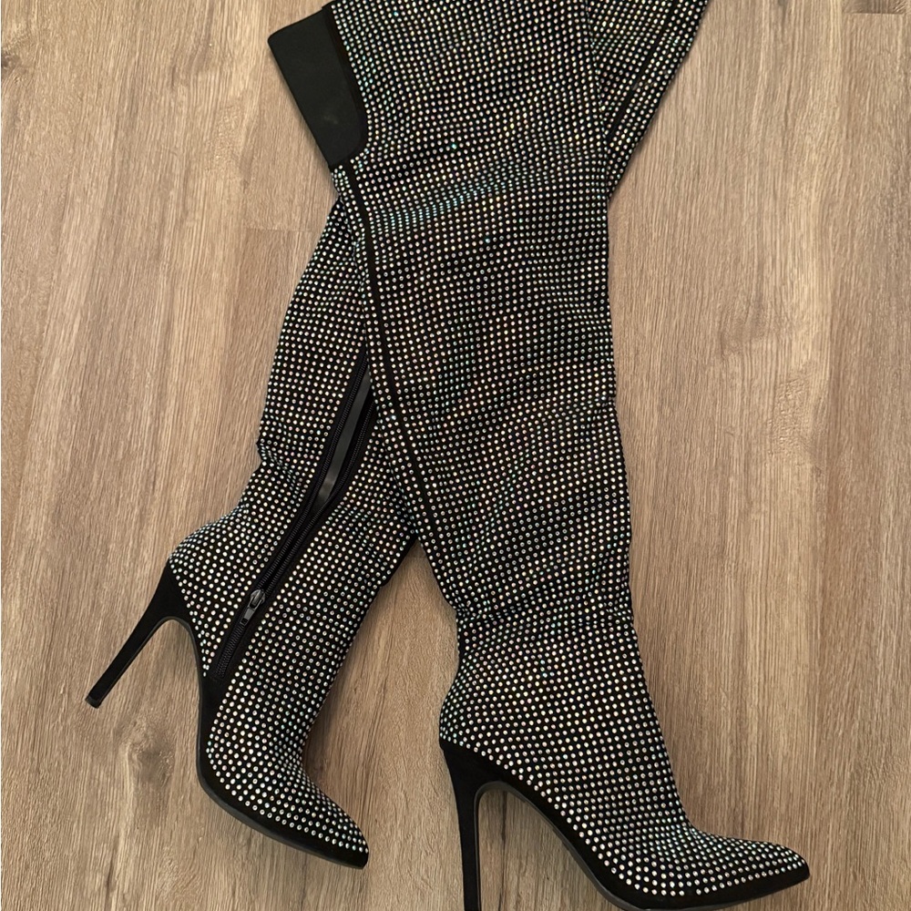 Anne Michelle Black and Silver Over the Knee Boots